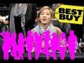 SNSD speaking english (Girls Generation) Best Buy NY 120202 - THE SIGNING fancam
