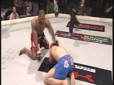 'Poster Boy' Jimi Manuwa vs Ryan Robinson at Ultim...