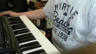KORG Minilogue   - Gary Numan sounds!