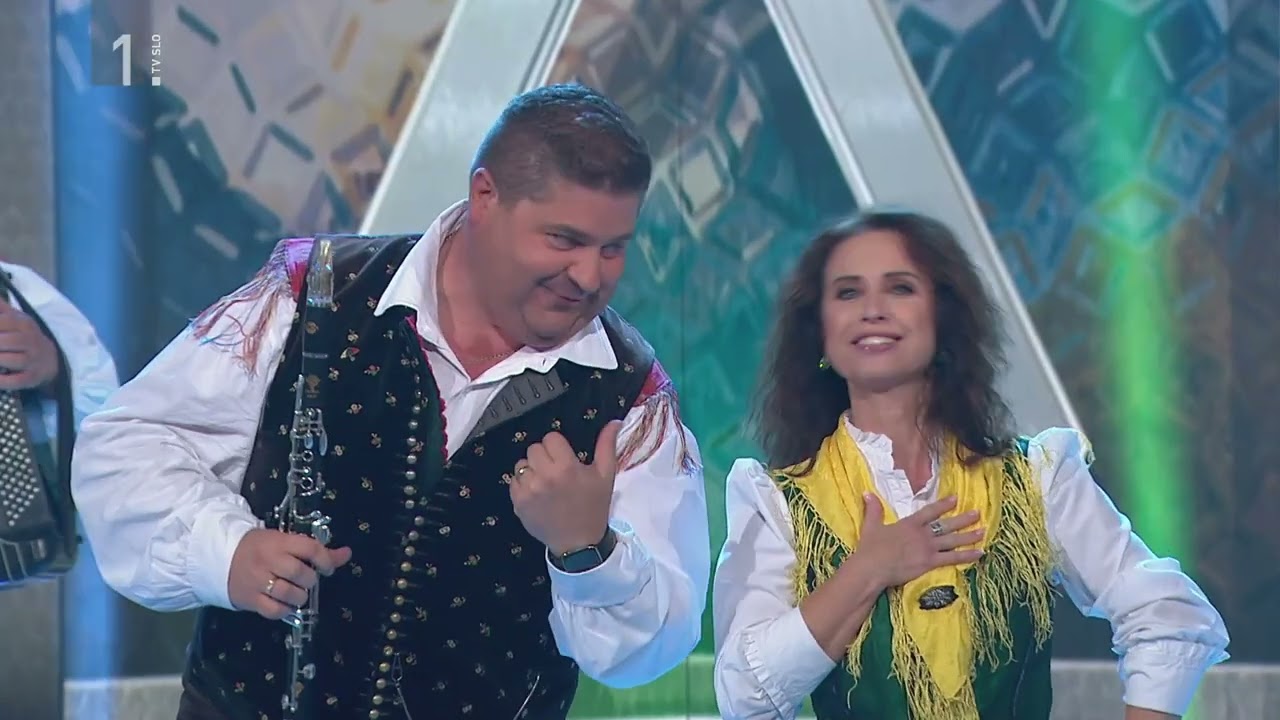 Slovenski zvoki: Ko sem čez polje šel nekoč (glasbeni nastop iz oddaje Glasbeni pozdrav)