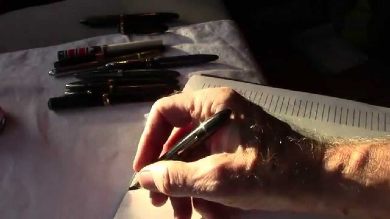 Sheaffer Vintage 1250 Fountain Pen from 1942 with Triumph nib