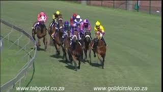 20181024 Greyville express clip Race 5 won by TOP CLASSMAN