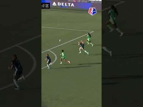 The sequence 🤌⚽️ #nwsl #football #soccer
