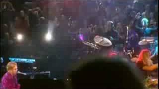 Elton John - Philadelphia Freedom chords