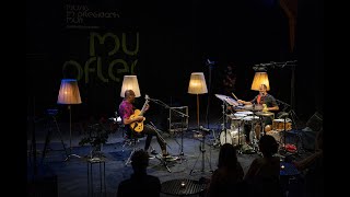 Lionel Loueke &amp; Ferenc Nemeth - &quot;Seven Teens&quot; @ musig im pflegidach, Muri