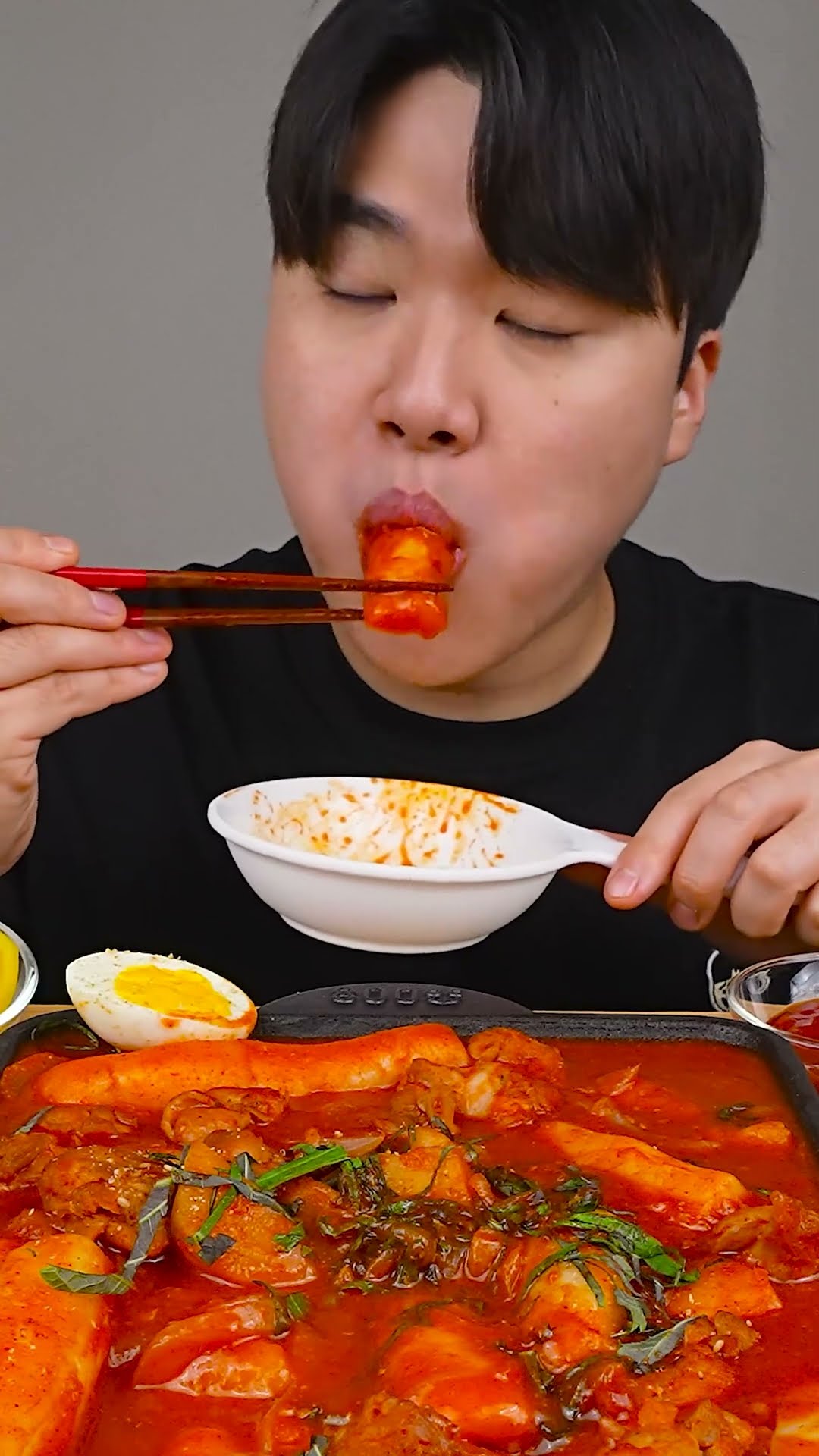 Fire noodle \u0026 Sausage \u0026 tteokbokki ?? #shorts