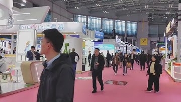 China Exhibition English Translator Trade Show Interpreter