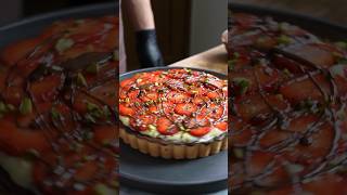 Strawberry custard tart cake イチゴのカスタードタルト #shorts #tart #strawberry #chocolate #asmr