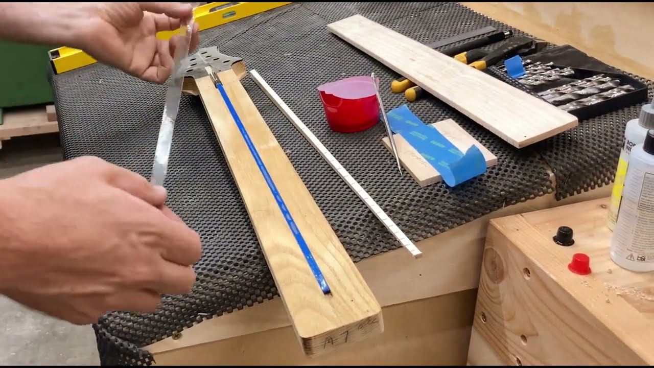 Gluing Guitar Fingerboard / Fretboard onto Neck YouTube