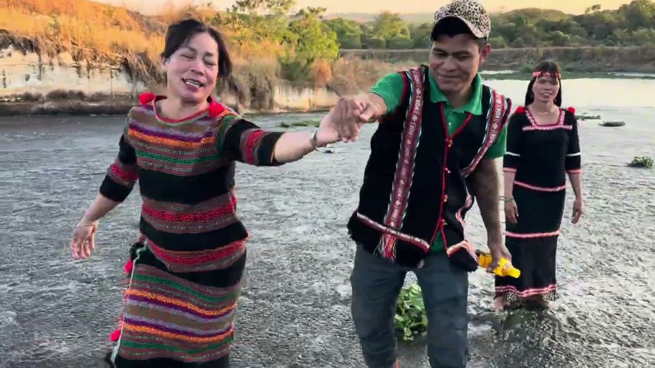 Ayong ich adoi var - Adoh ngui Sang Ami mang | Anhil siu
