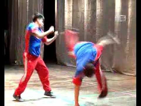 ქუჩის ცეკვები ბათუმელი მაყურებლისთვის