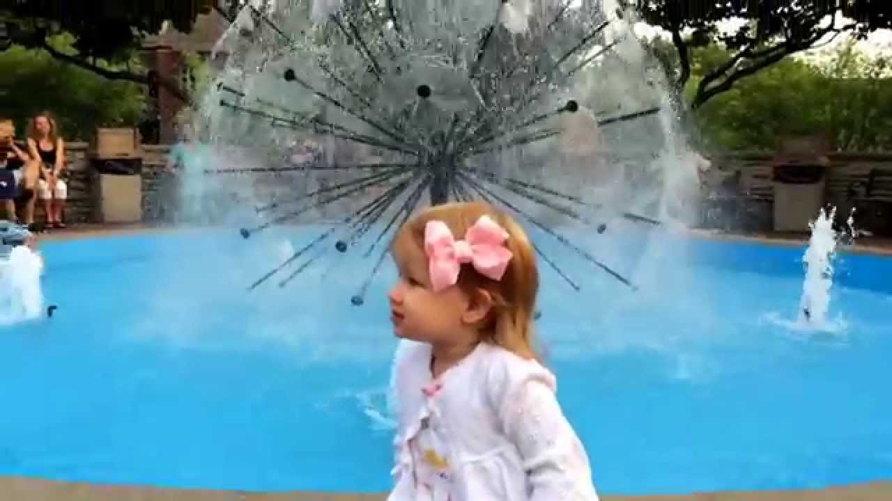 Water fountain. YouTube