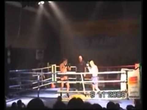 Simon Lszl VS Muskotly Blint THAI-BOX Gla Balassagyarmat 2008.11.08.flv