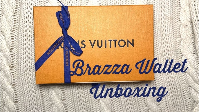 Louis Vuitton Men's Pre-SS19 Monogram Galaxy Brazza Wallet Review &  Comparison w/Long Wallet 