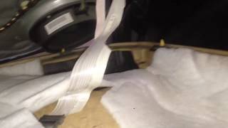 MERCEDES R350 2012 FRONT LH DOOR PANEL REMOVE