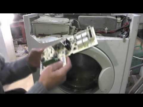 Зависла стиральная машина