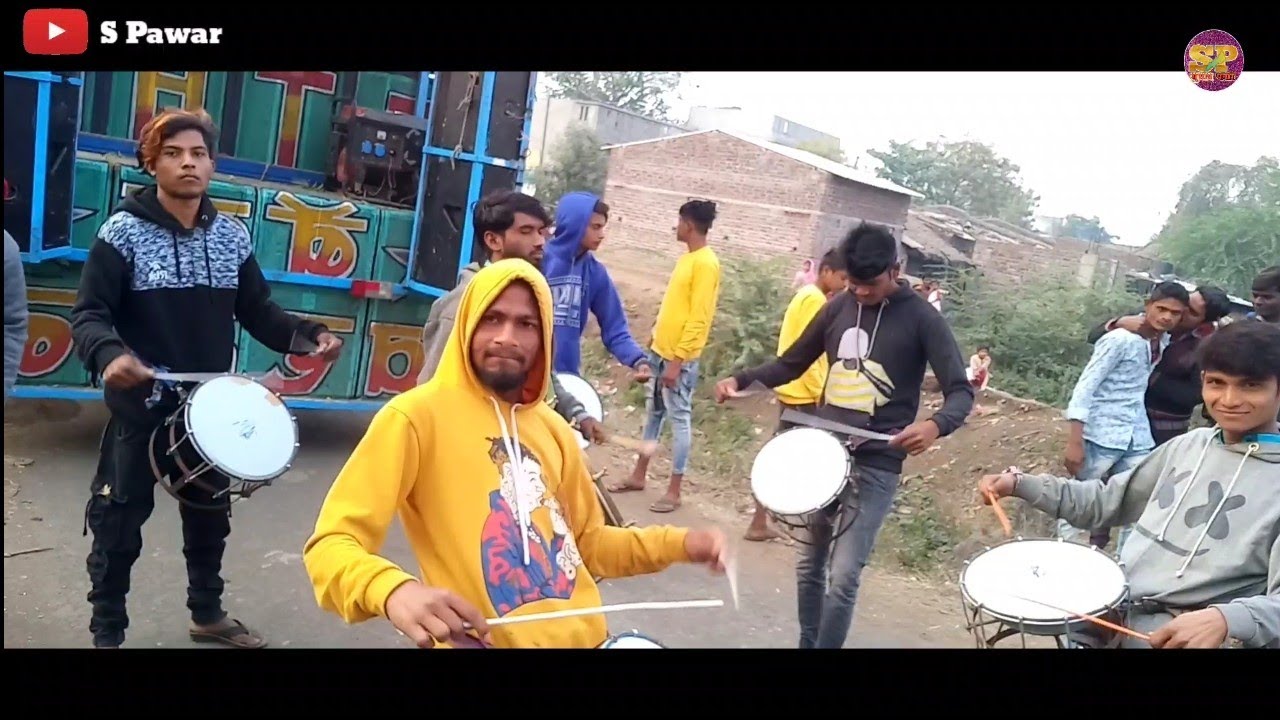      Yaha mogi band Khargone  with new rodali with new Andaz  spawar