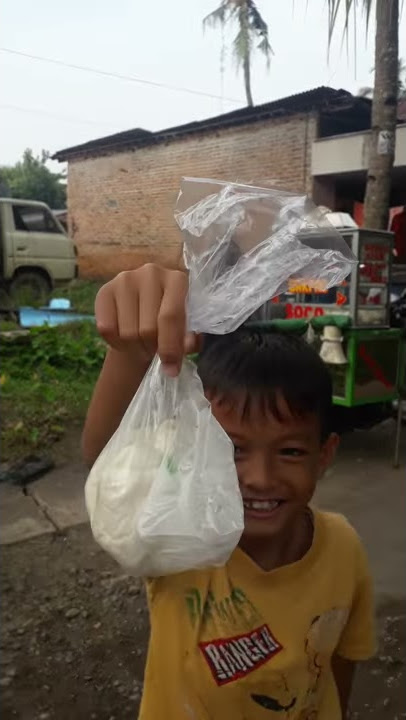 Sarapan bakpao Mega Jaya