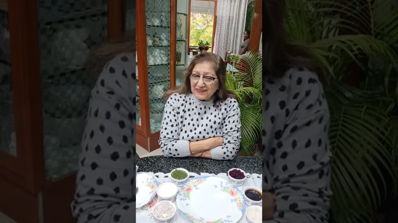 @tzfoodandlife Mera Vlog: Evening Snacks Punjab di famous Aloo tikki Auntie ne  banayee ghare 😋😋