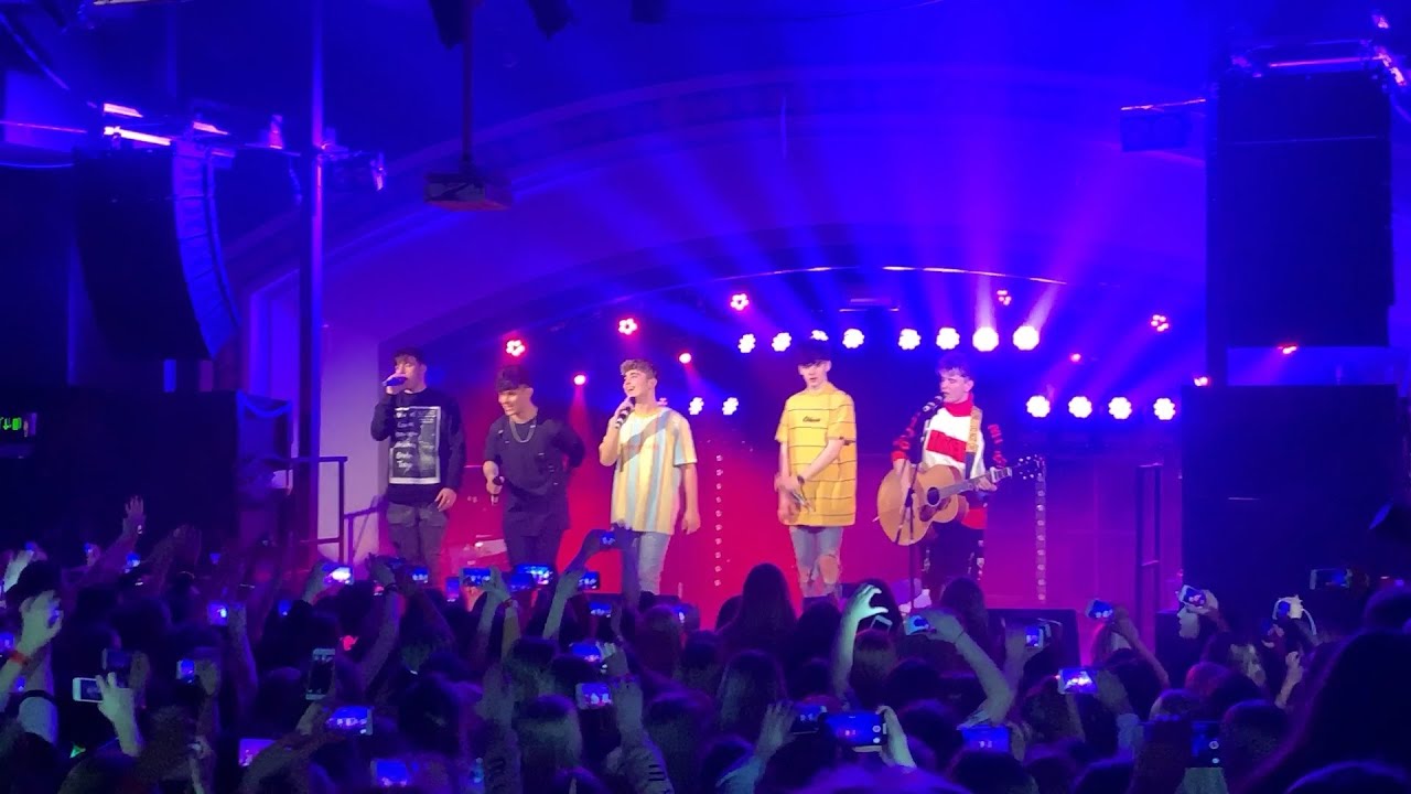 M&G FOR ROADTRIP’S ‘ROADTRIP 2.0 TOUR’ GLASGOW SHOW 24.2.19💍😍❤️