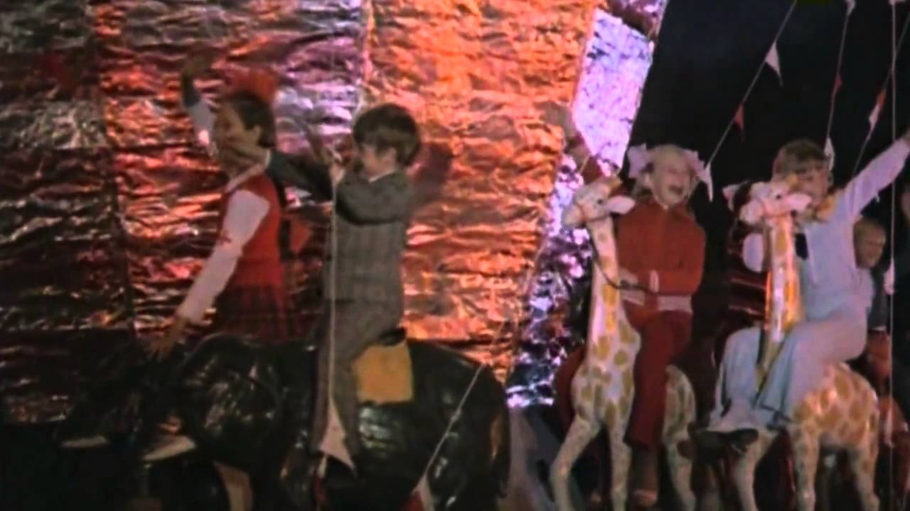 Алла Пугачева - Куда уходит детство (Из кинофильма «Фантазии Веснухина ...