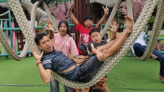 Bắp TV | Đại náo công viên bị troll chạy té khói