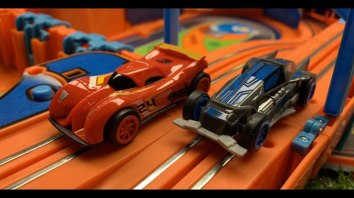 HOTWHEELS  1/64 suit case race track, is it worth the money? #slotcars  #afx #autoworld #hotwheels