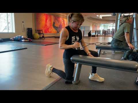 Cable Half Kneeling Braced Single Arm Low Row