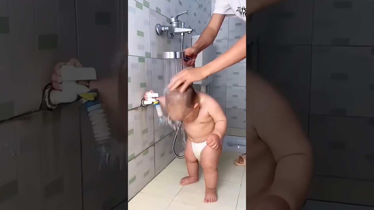 Say Goodbye to Bath Time Struggles with the Hair Wash Hat! 