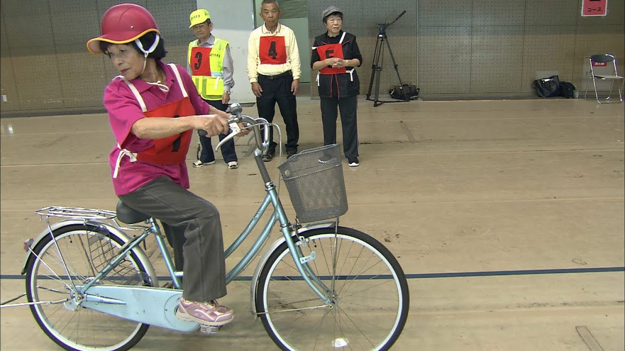 Preventing accidents among elderly people: Bicycle riding 