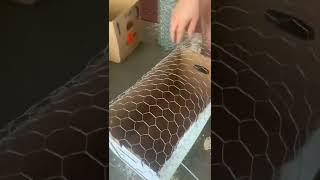 How to make a auction crate for chickens!!!! Watch till end