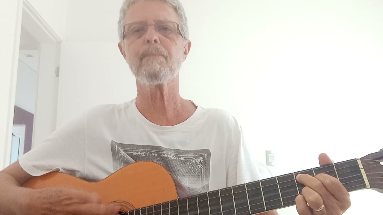 Ednei Jesus cantando horizonte perdido.