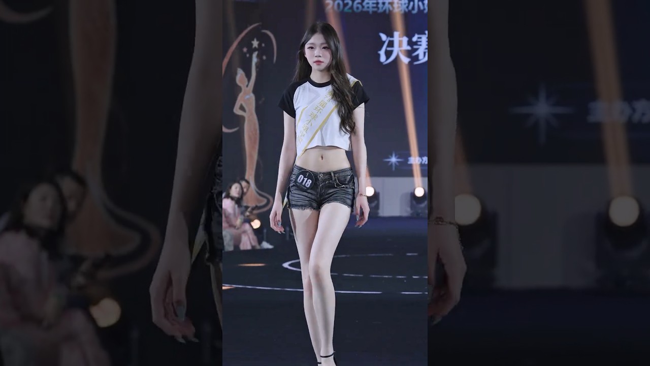 SIUF深圳内衣展超模热依走秀片段 #catwalktour #beauty #fashion #fashionshow