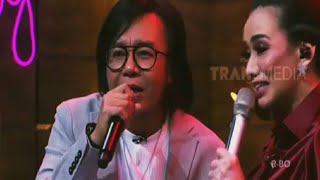 Video thumbnail of "KEREN!!!  Arilasso feat Reza Artamevia - Biar menjadi kenangan"