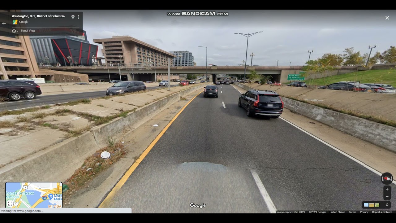 Southwest Freeway/Center Leg Freeway (Interstate 395) northbound