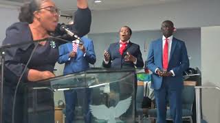 EGLISE ADVENTISTE SHILOH DE WEST PALM BEACH FL EN ADORATION SABBAT DE YAHWEH SR JUDITH JEAN