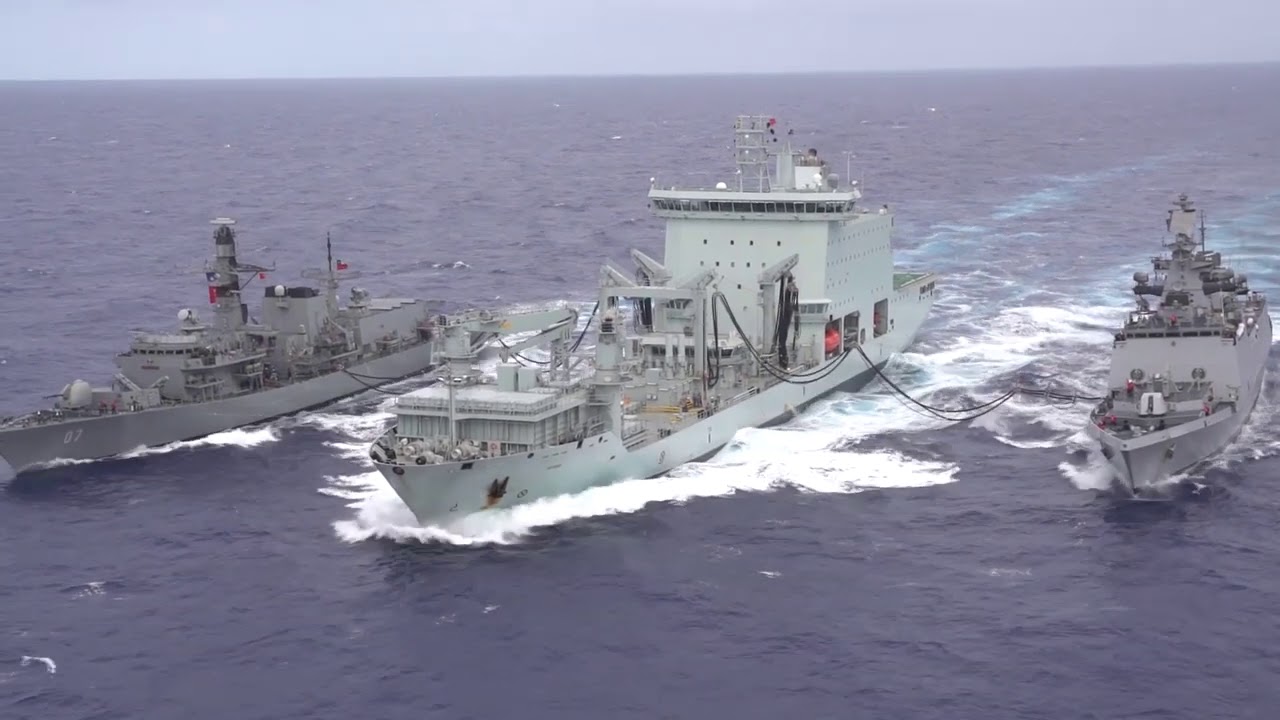 How it Works  Refueling Ships at Sea