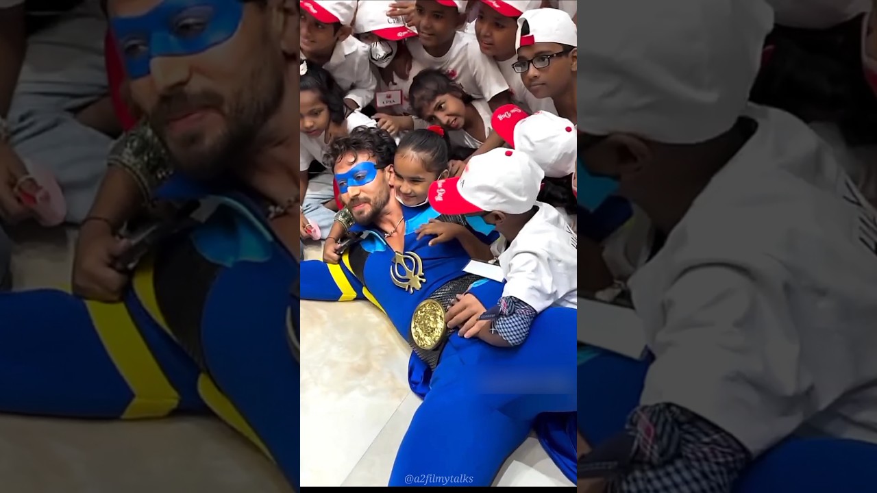 Tiger Shroff in Flying Jatt Costume | Fun Moments With Kids 😘 