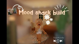 BUILDING A MOOD STATION | bloxburg |