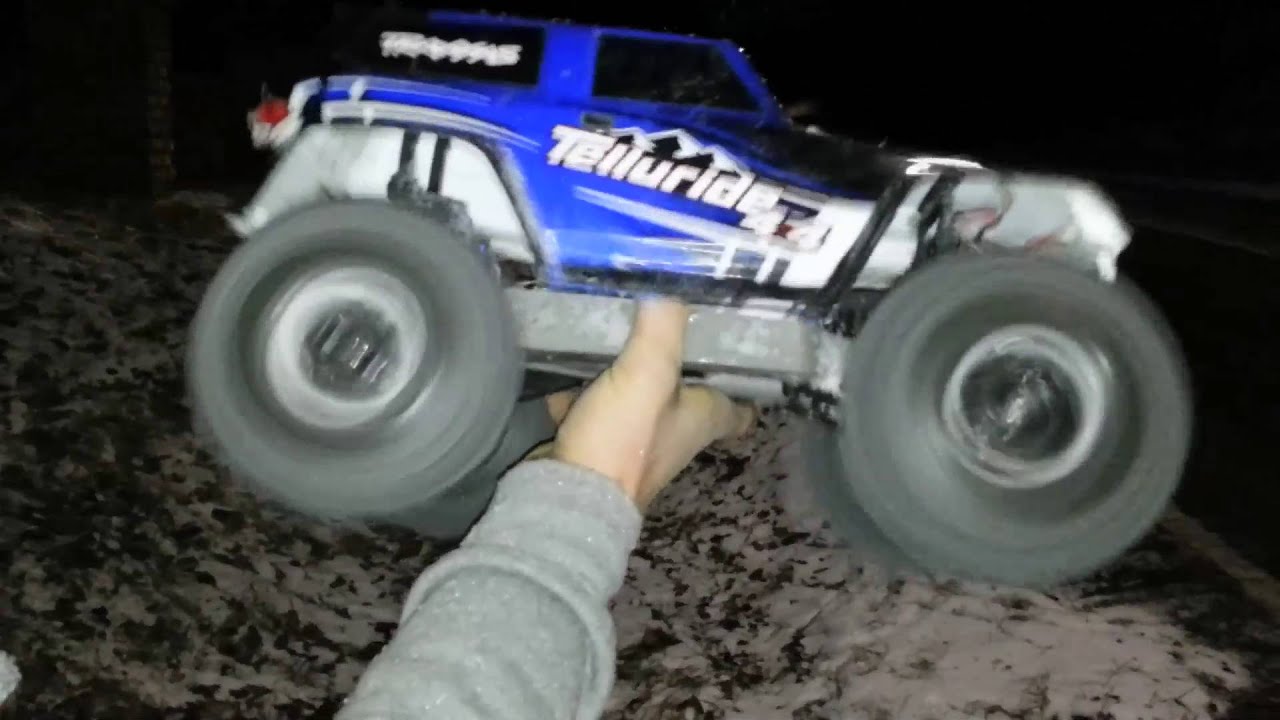 Traxxas TELLURIDE brushless wheelies 