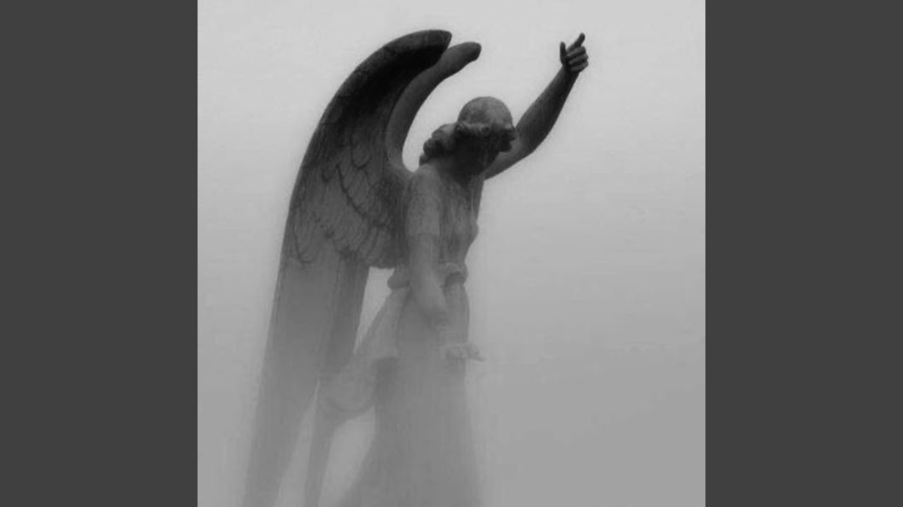 Everything is romantic 