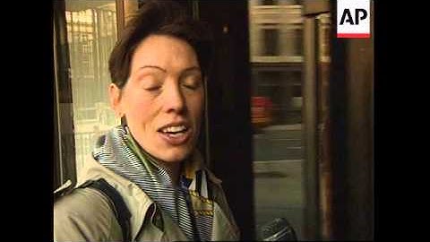 UK: LONDON: BARINGS BANK STAFF: NICK LEESON COMMENTS