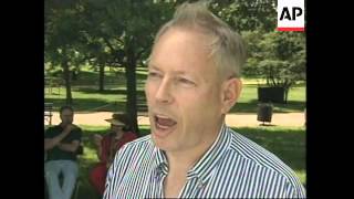 USA: FATHERS' DAY CELEBRATION TO REMEMBER ABSENT FATHERS