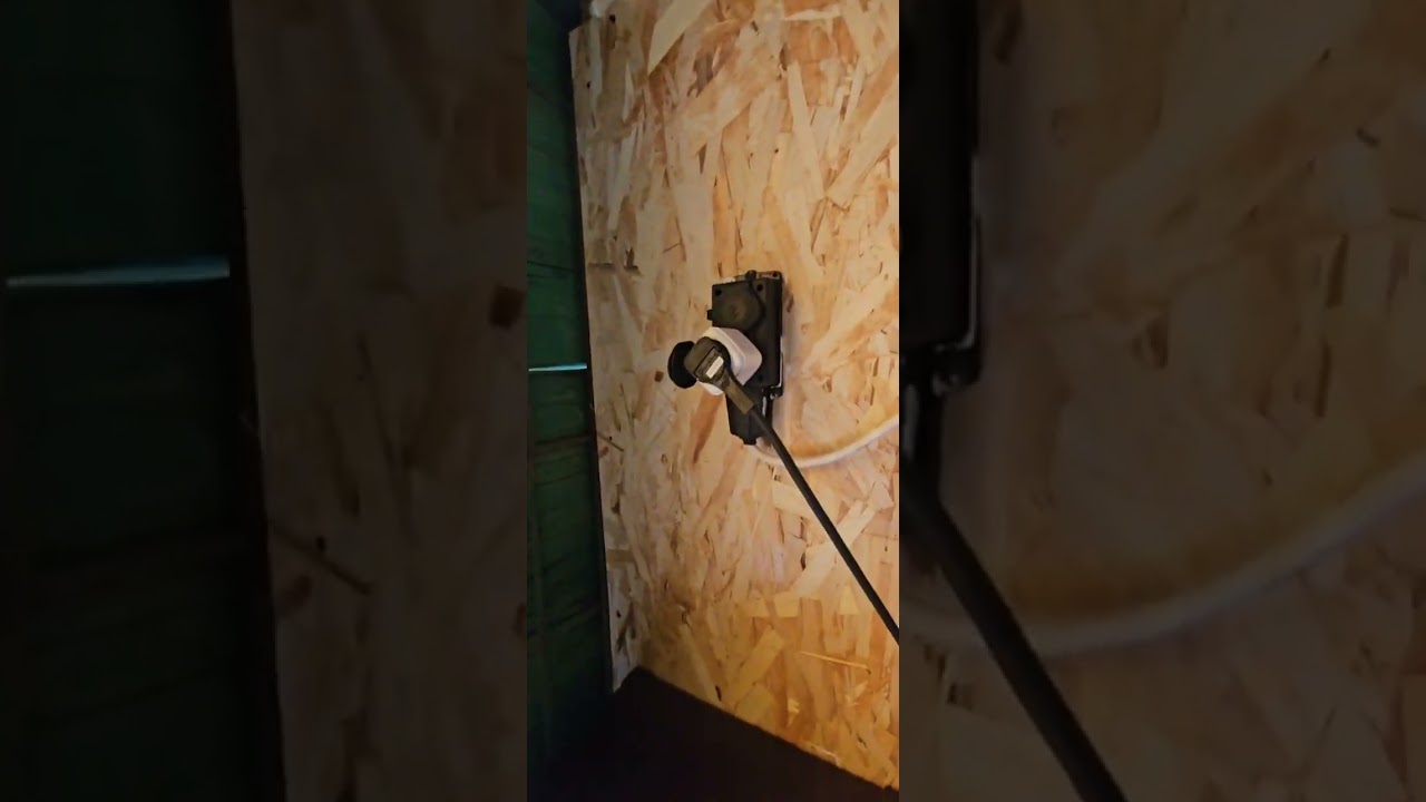 Автоматическая кормушка для собак.FEEDBOX.Для вольера,металлическая. Отзыв покупателя.