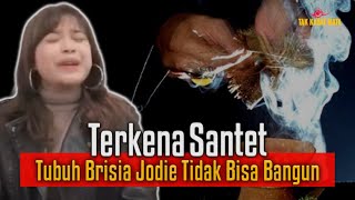 Download Lagu Kena Santet - Tubuh Tidak Bisa Bangun, Brisia Jodie Temukan Paku & Tanah Kuburan di Kamarnya Download Lagu Kena Santet - Tubuh Tidak Bisa Bangun, Brisia Jodie Temukan Paku & Tanah Kuburan di Kamarnya