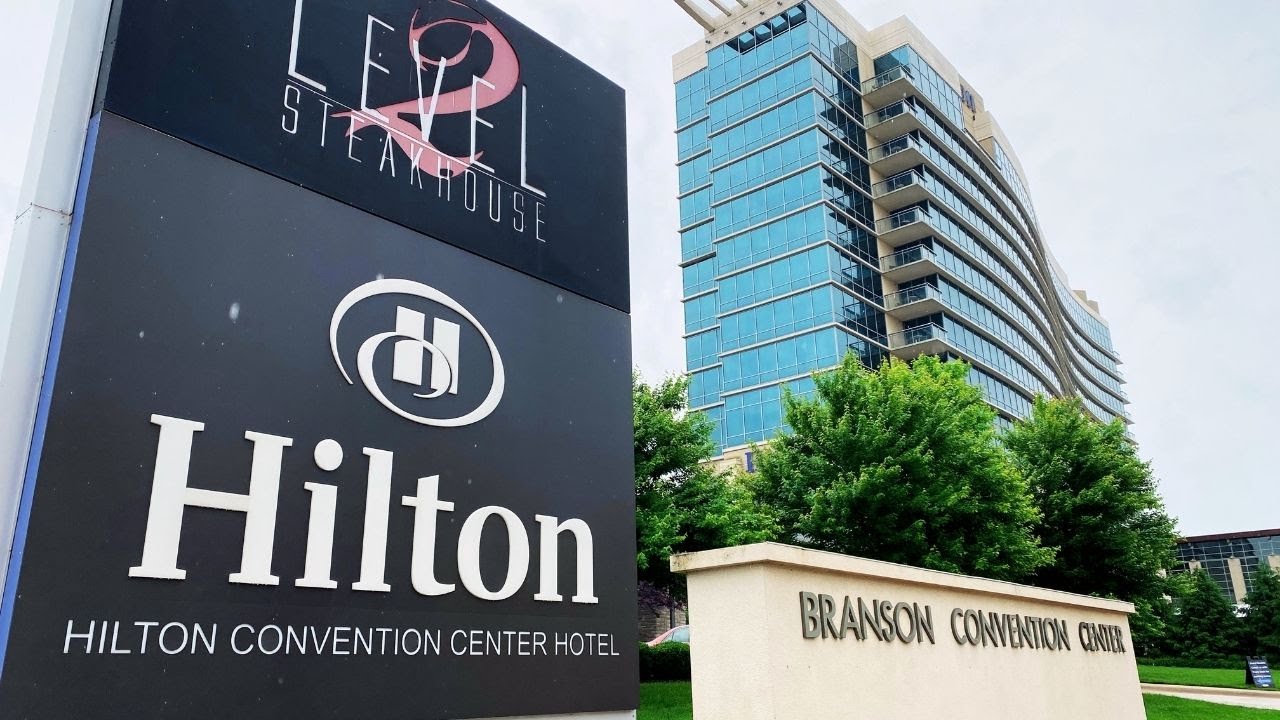 Hilton Branson Convention Center Hotel Room Tour, Pools and