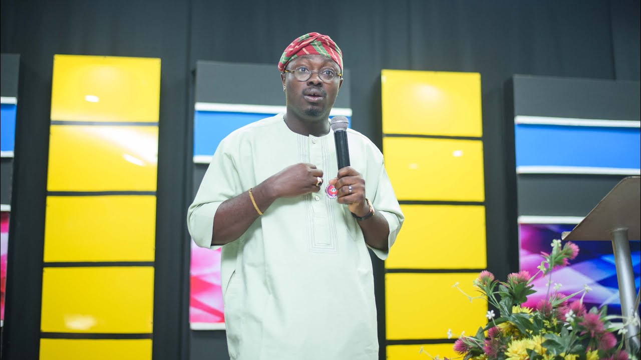 Man, His Mind & His Money: How Your Thinking Shapes Your Wealth | Dr. Solaja | Upgrade Conference