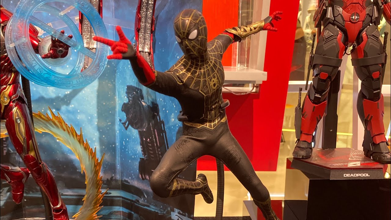 Live【Hot Toys Summer Showcase 2021】Hong Kong YouTube