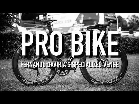 Видео: Тур де Франс 2018: Фернандо Гавириа 1-р шатанд хожиж, анхны шар өмсгөлийг авлаа