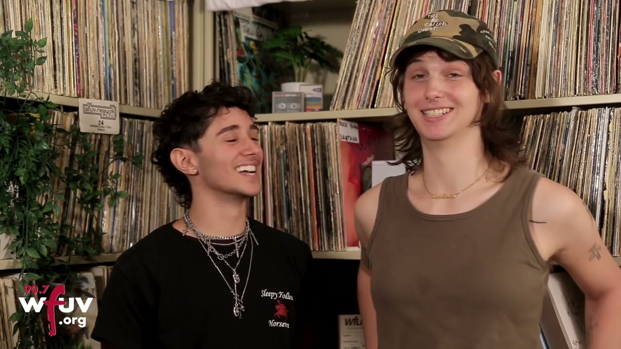 NY Slice Sessions: Um, Jennifer? - YouTube